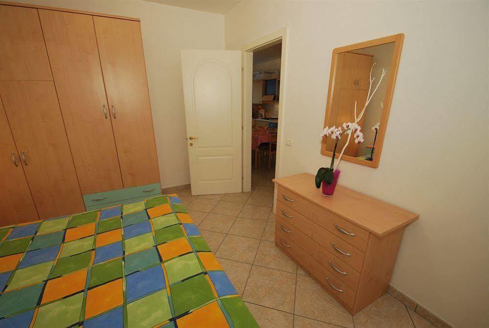 Residence Terry Tremosine Luaran gambar